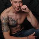 Sexy Ventura County body builder, age 26, looking for fun and hot sex!